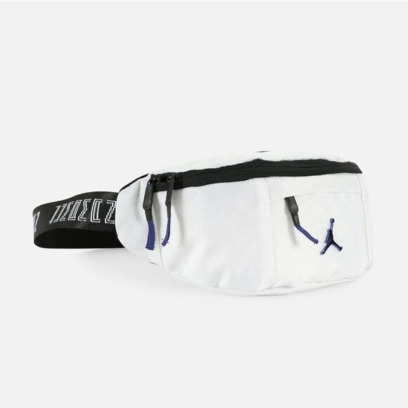 Nike Air Jordan Retro 11 Jumpman Crossbody Fanny P - Picture 1 of 3
